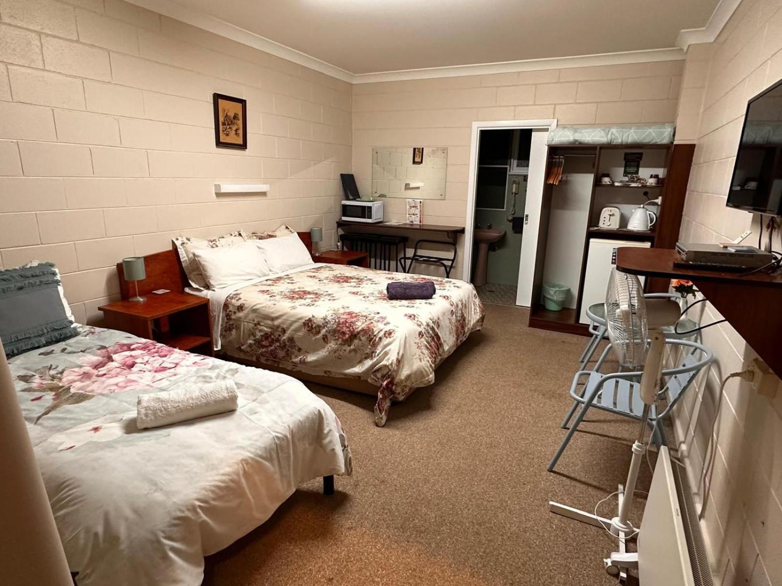 Alpine Country Motel Plus Free Coffee Cooma Exterior foto